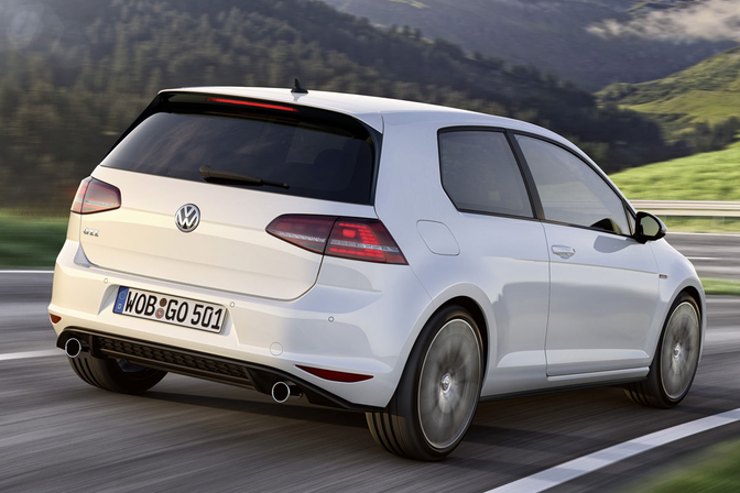Volkswagen werkt aan carbon dak