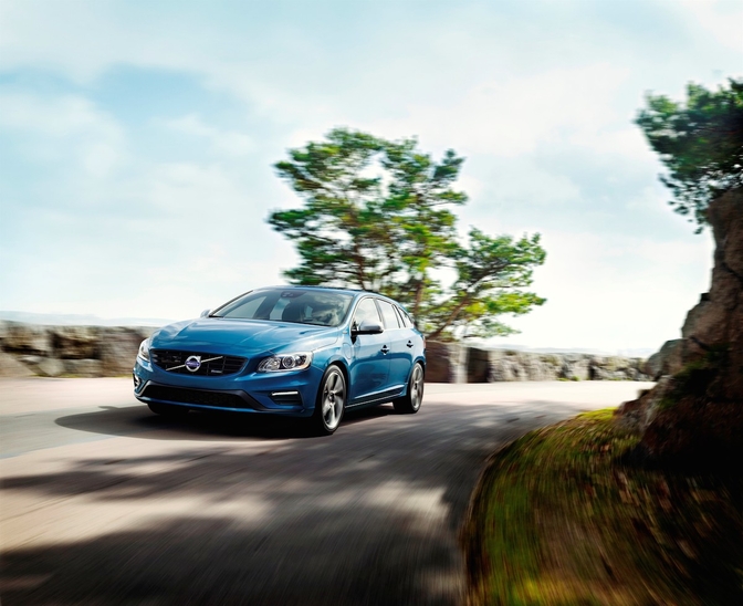 Volvo-V60-Plugin-RDesign