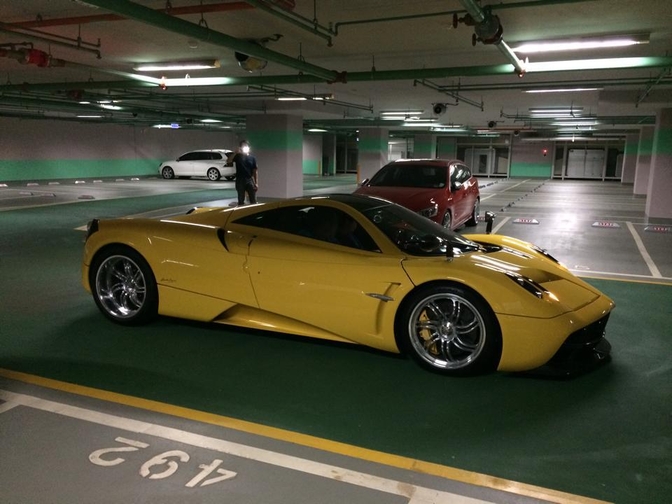 15-year-old-gets-a-huayra-for-his-birthday-youngest-pagani-owner_5