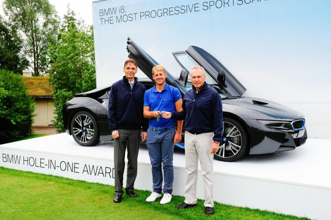 bmw-i8-hole-in-one