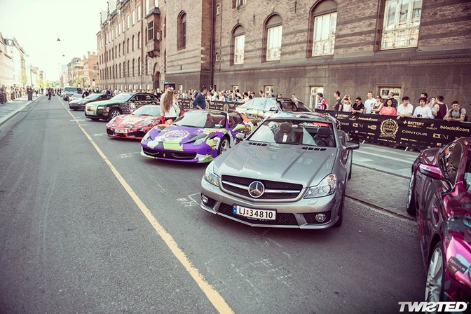 Eerste foto's van de startgrid Gumball 3000 (2013)