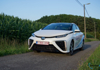 toyota-mirai-hydrogen-2017-rijtest-autofans