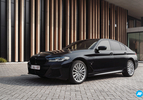 BMW 545e xDrive 2021