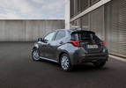 Mazda 2 Hybrid 2021 achterkant