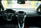 Rijtest-Opel-Astra-Sports-Tourer-cdti-35