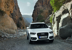 Official-Audi-Q3-19