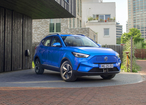 MG ZS EV facelift 2021