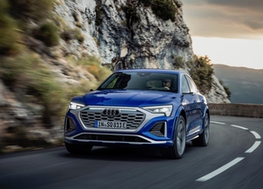 Audi Q8 e-tron facelift 2022