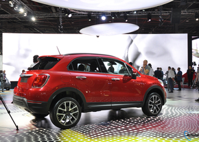 Fiat-500X-Parijs