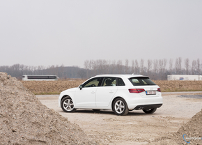 Audi A3 Sportback 2.0 TDI met Audi Connect