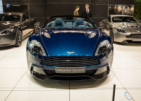  Aston-Martin-V12-VantageS-&-Vanquish-Volante