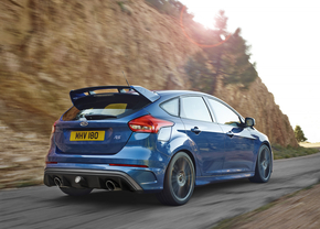 ford-focus-rs-2015