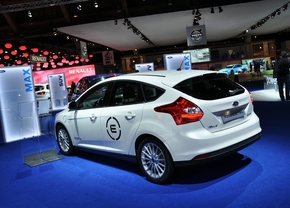 live in brussel 2014 ford focus electric autosalon