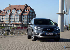 honda-crv-facelift-rijtest-autofans