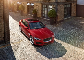 Officieel: Jaguar XE (2014)