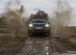 jeep grand cherokee rijtest 2014 3.0 crd 2013