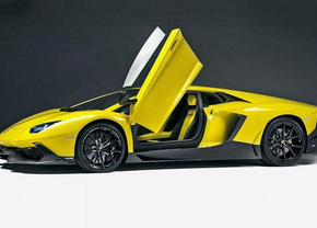 Lamborghini Aventador LP720-4 50 Anniversario gelekt