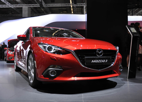 mazda-3-iaa-2013