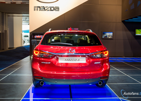 mazda-6-wagon-autosalon-brussel-2015