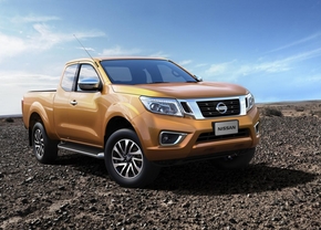 nissan-navara-2014_02