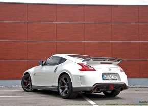 Nissan 370z Nismo (Keulen Rijtest)