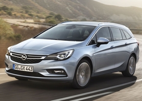 opel-astra-sports-tourer-2015