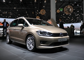 volkswagen-golf-sportsvan-iaa