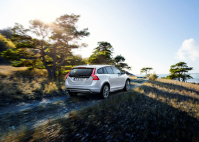 Volvo-V60-CrossCountry