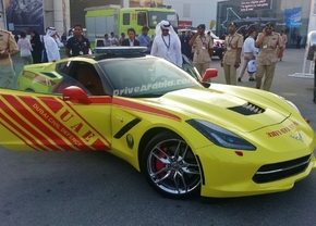 2014-corvette-stingray-fire-car