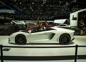 Lamborghini Aventador LP-700 Roadster