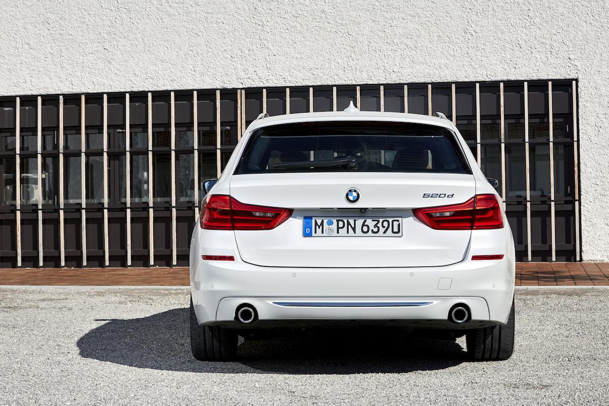 Rijtest-BMW-5-Reeks-Touring-520d-G31