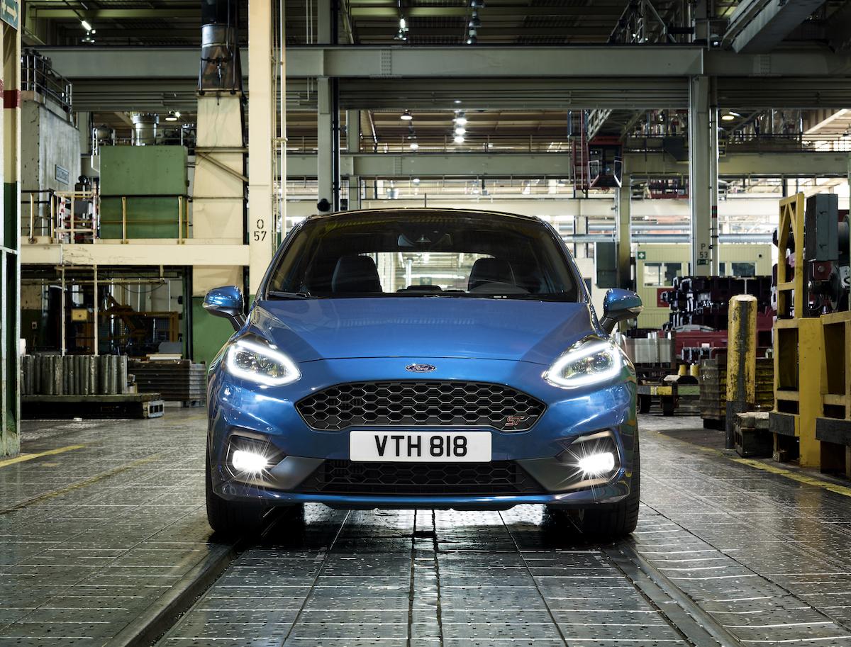ford_2017_fiesta_st
