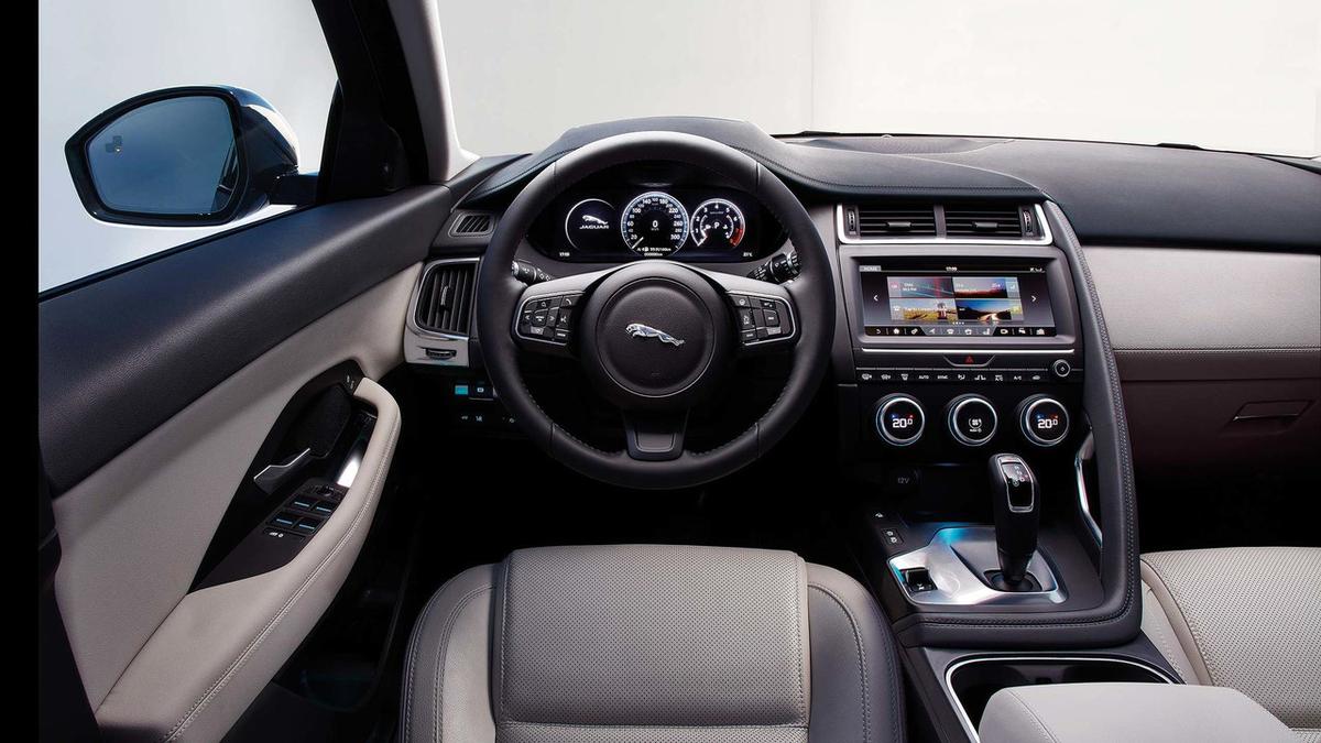jaguar-e-pace-2017