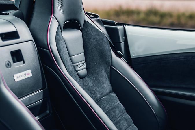mazda-mx-5-160-edition_01