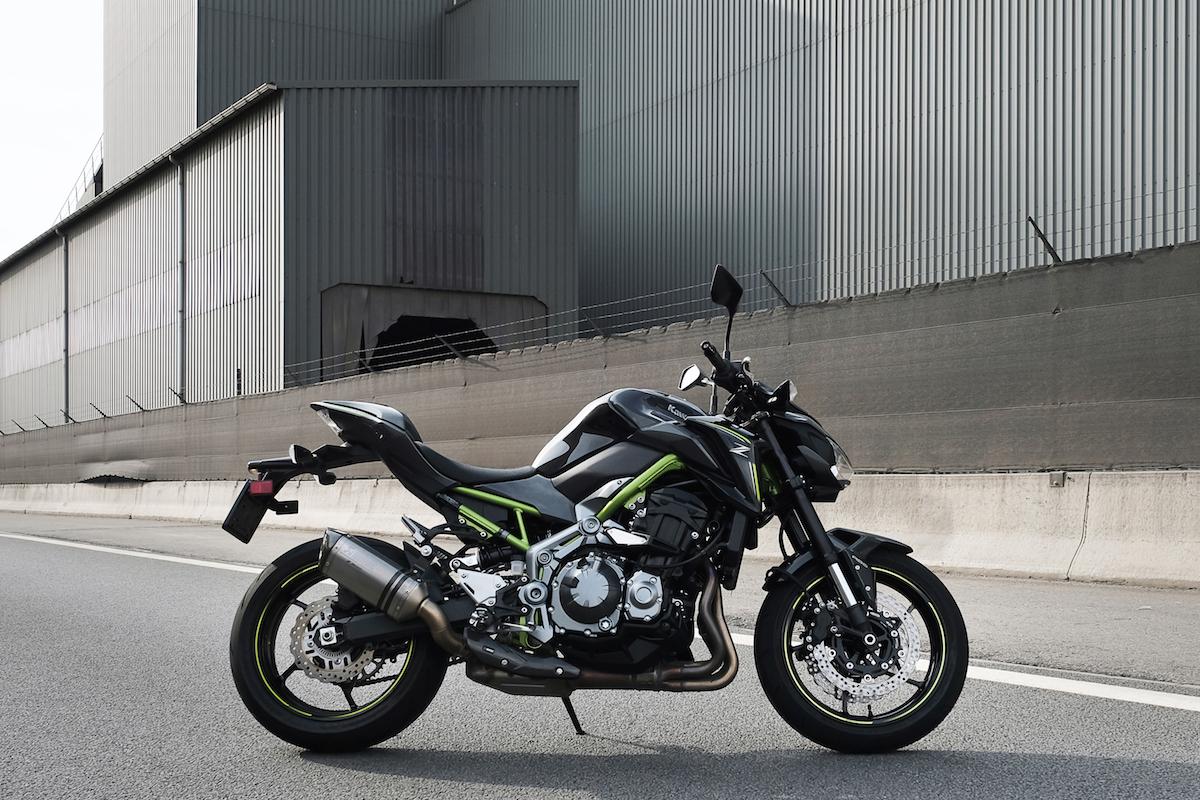 Rijtest-Kawasaki-Z900-Motofans