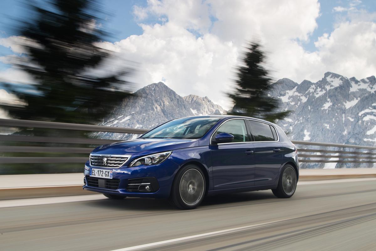 Rij-impressie-Peugeot-308-facelift-2017