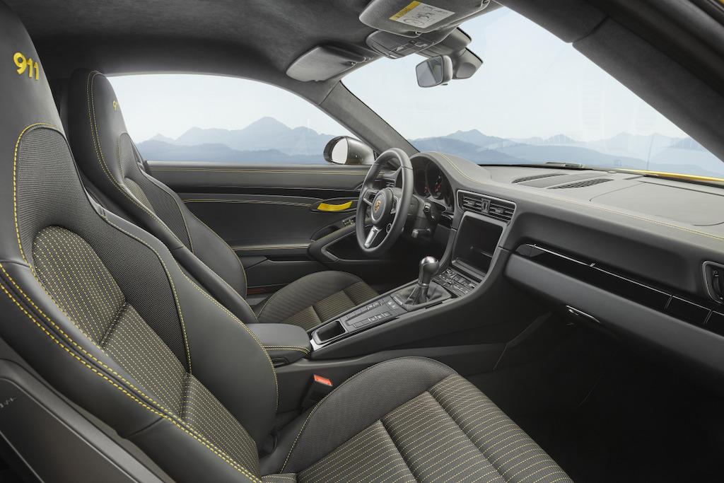 porsche-911-t-2017