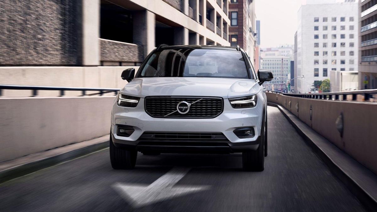 volvo-xc40-2017