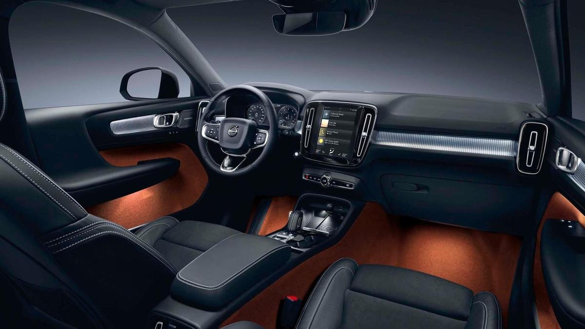 volvo-xc40-2017