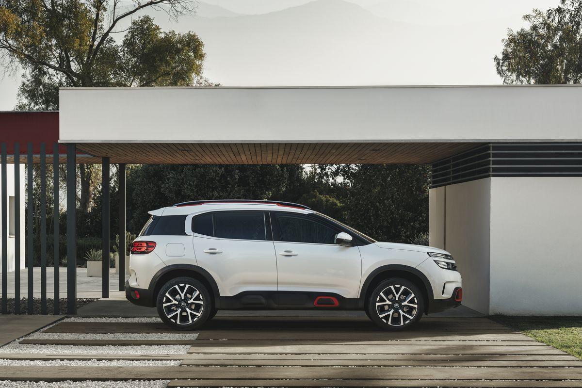 citroen-c5-aircross-2018-official-eu-spec