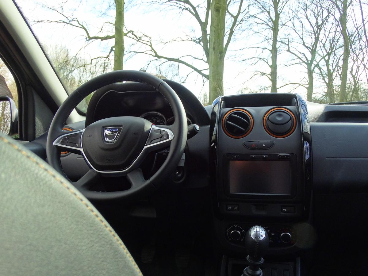 dacia_duster_en_suzuki_jimny