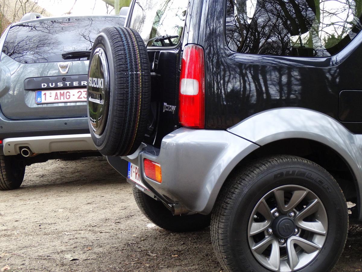 dacia_duster_en_suzuki_jimny