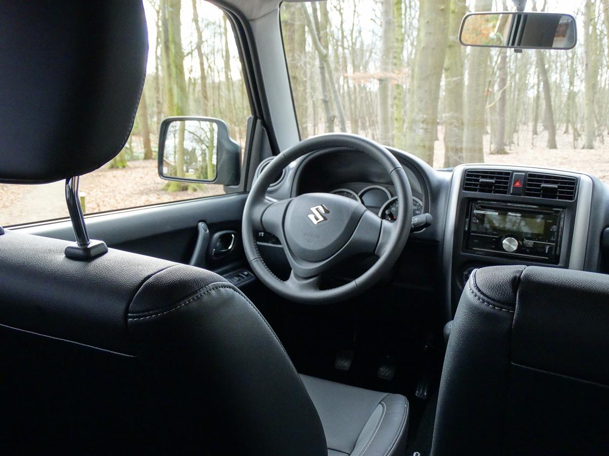 dacia_duster_en_suzuki_jimny