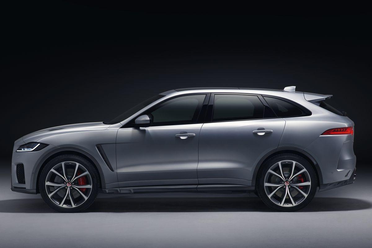 jaguar-f-pace-svr-2018-officieel_