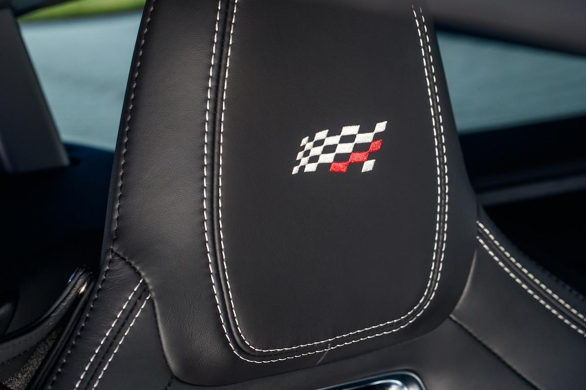 jaguar f-type Chequered-Flag