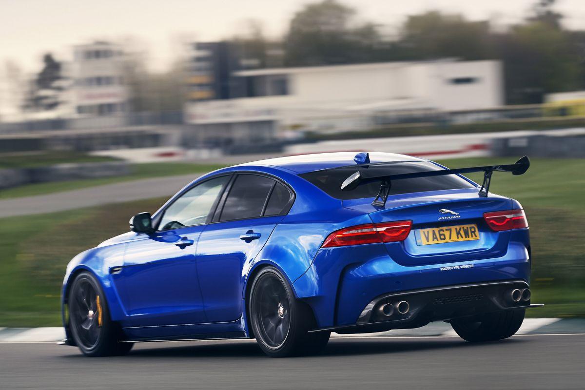 jaguar_xe_sv_project_8