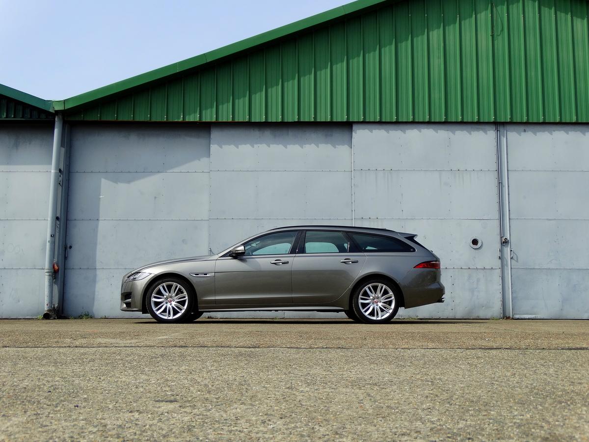 2018_jaguar_xf_sportbrake