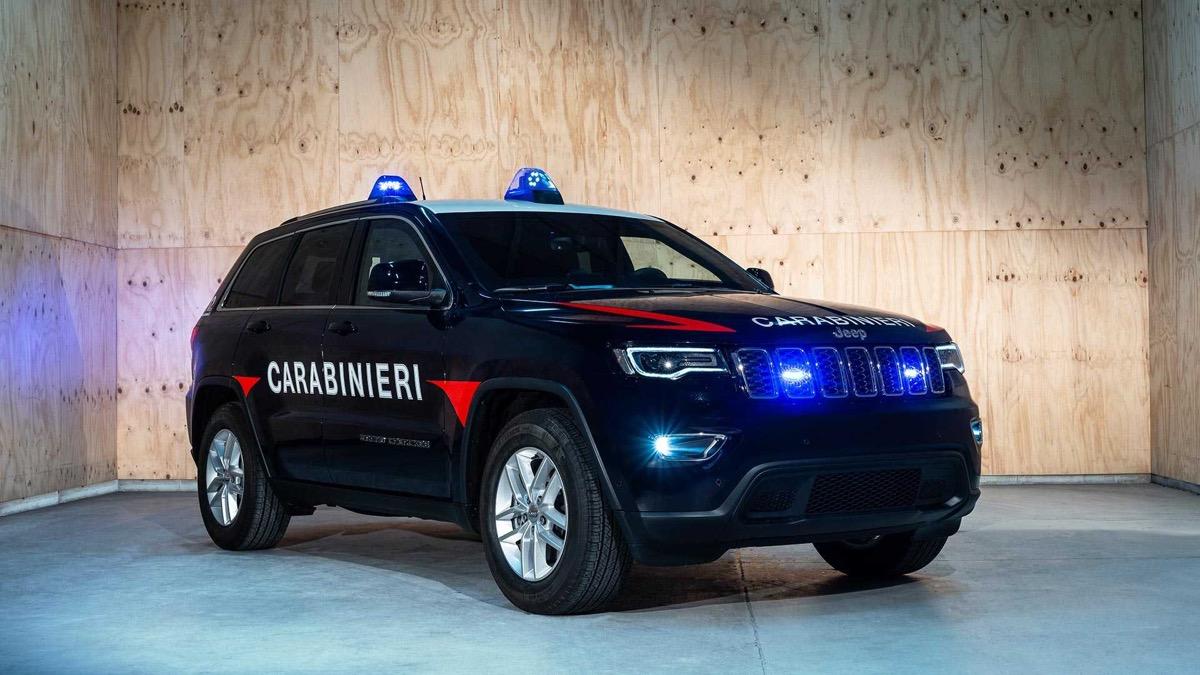 2018 jeep grand cherokee carabinieri