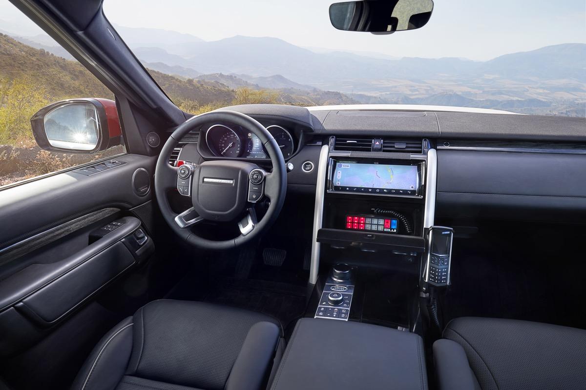 land rover discovery rode kruis
