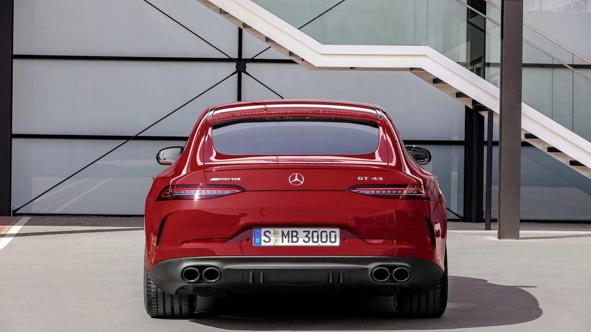 mercedes-amg-gt-43-four-dour-2018